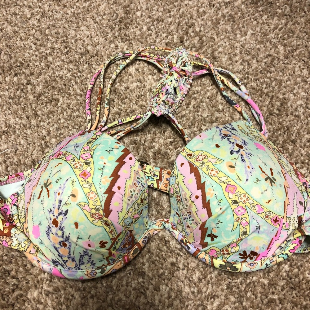 Victoria Secret Bathing Suit Top -34B-$10